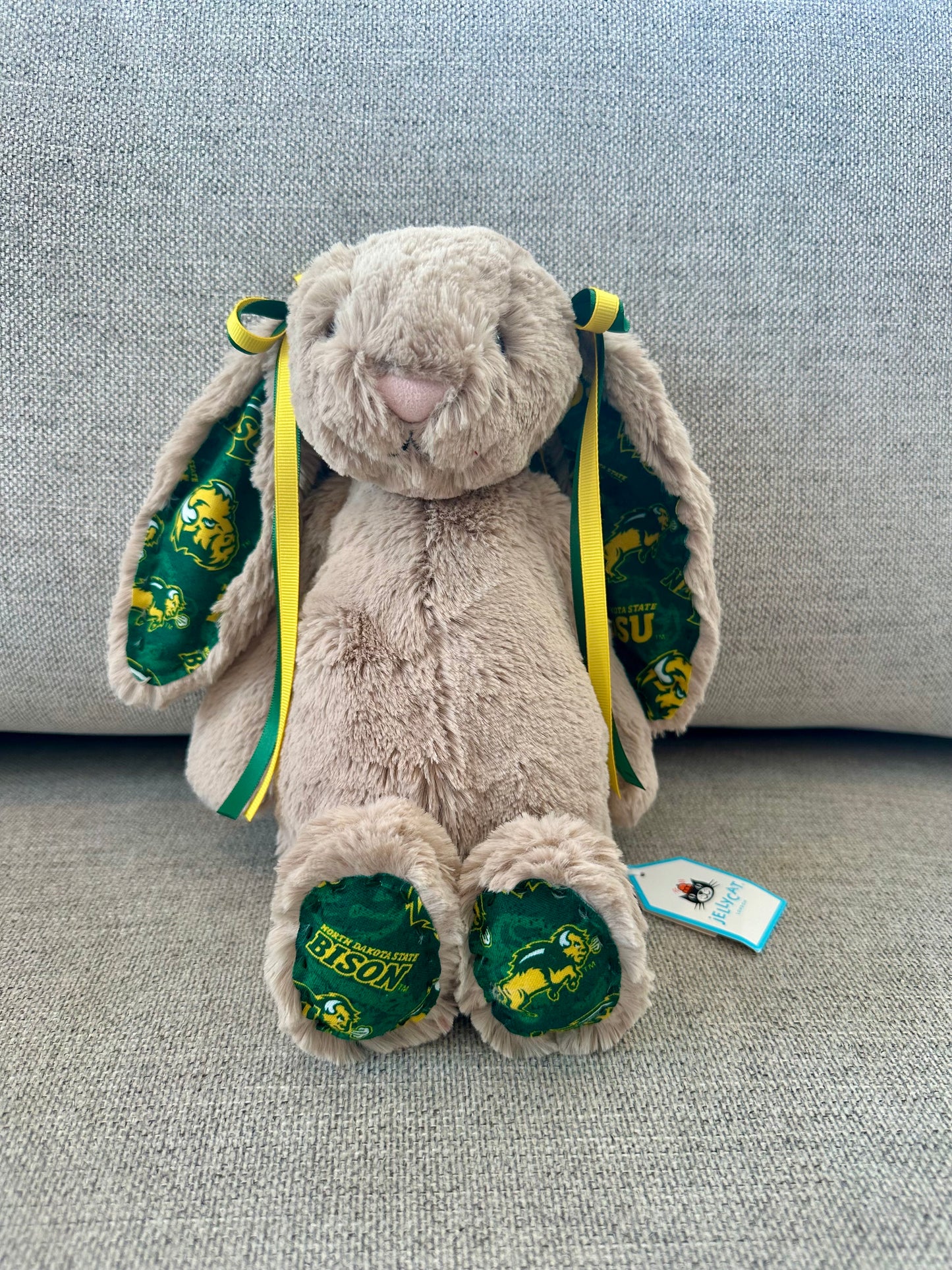 Adorable College Jellycat Bunnies 🐰